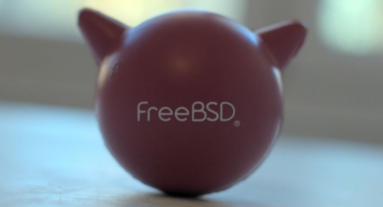 What OS is FreeBSD based on